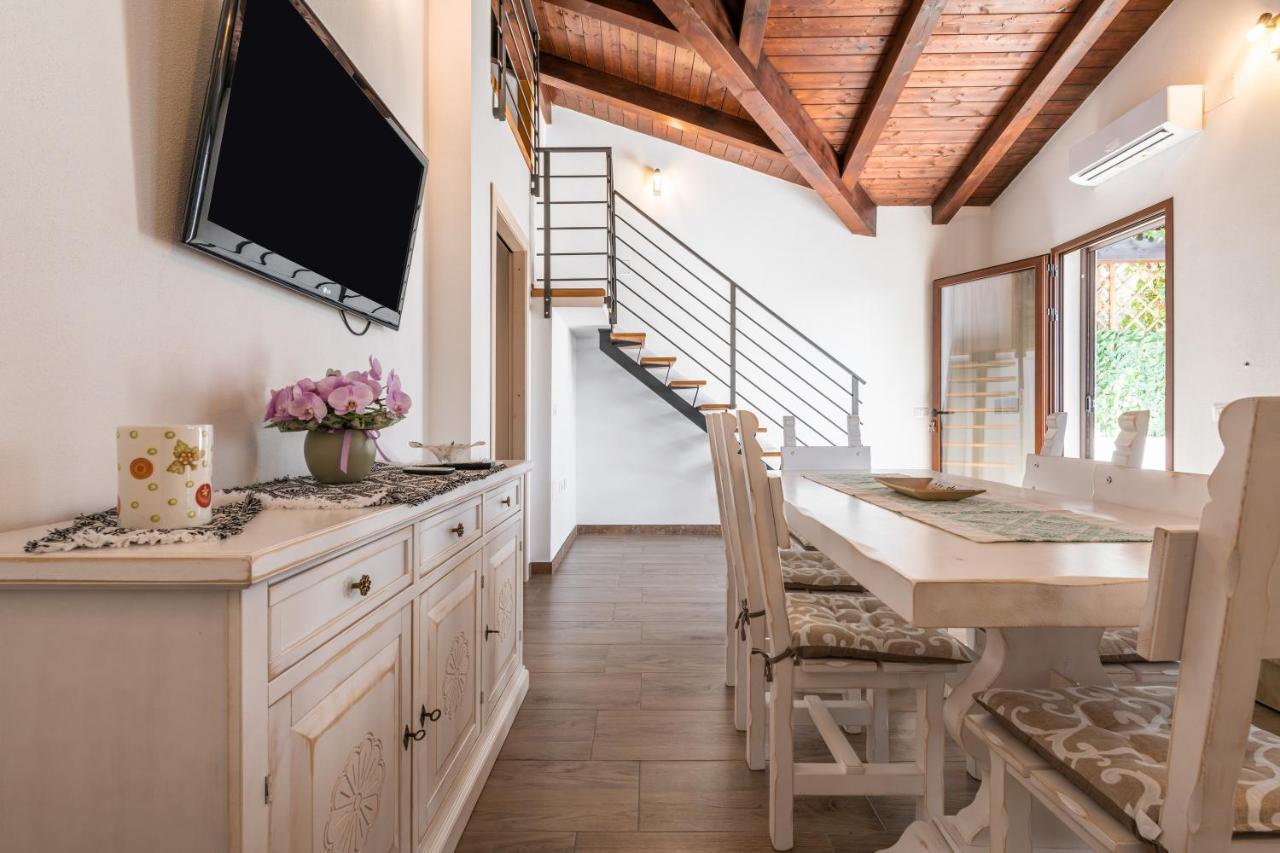 Casa Giovanna San Giovanni Suèrgiu Esterno foto
