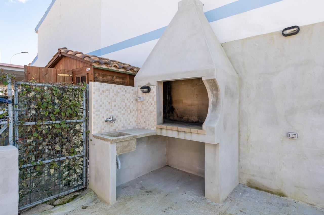 Casa Giovanna San Giovanni Suèrgiu Esterno foto